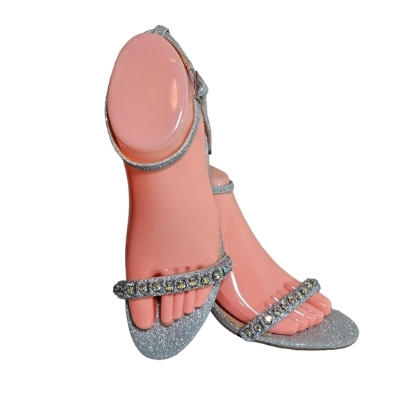 Jewel Badgley Mischka  Odonna Silver Glitter Open Toe Block Heel Sandals sz 6.5 - Picture 4 of 17